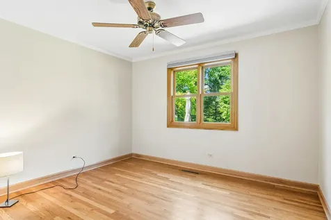 255 West Lane Lake Zurich IL 60047