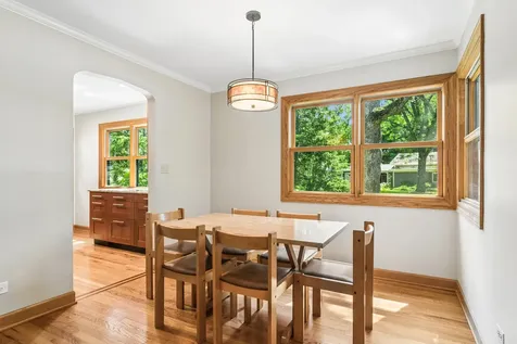 255 West Lane Lake Zurich IL 60047