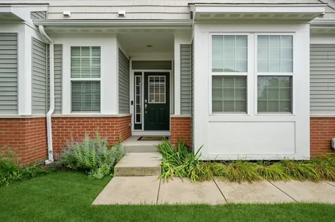 3146 Valcour Drive Glenview IL 60026