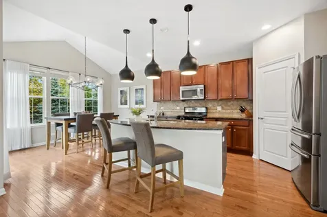 3146 Valcour Drive Glenview IL 60026