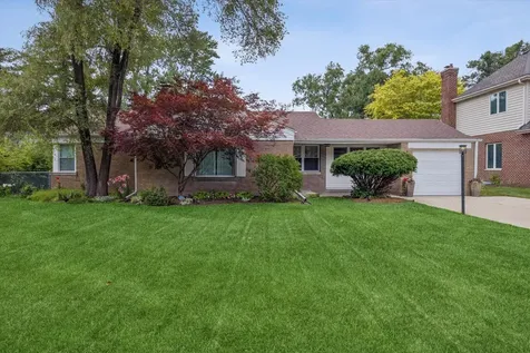 4812 Wolf Road Western Springs IL 60558
