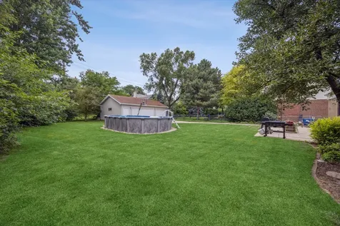 4812 Wolf Road Western Springs IL 60558