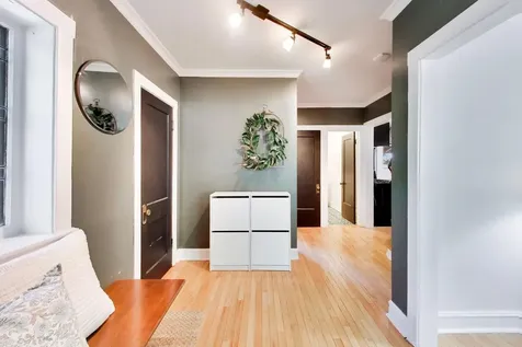 322 Oak Circle Wilmette IL 60091