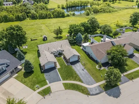 26321 South Magnolia Lane Channahon IL 60410