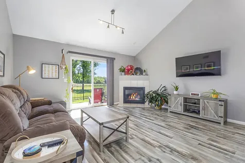 26321 South Magnolia Lane Channahon IL 60410