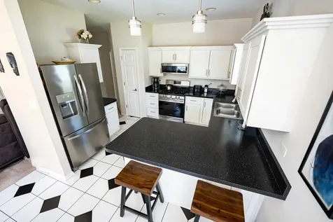 3641 193RD Place Lansing IL 60438