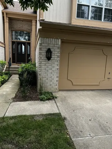 200 West Fox Hill Drive Buffalo Grove IL 60089