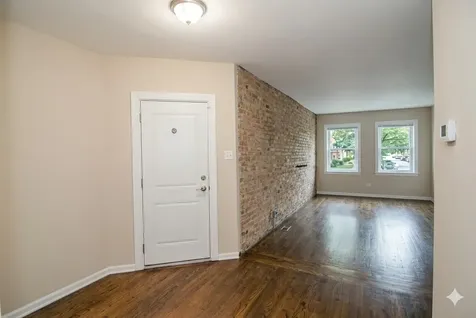 2065 West Jarvis Avenue Chicago IL 60645