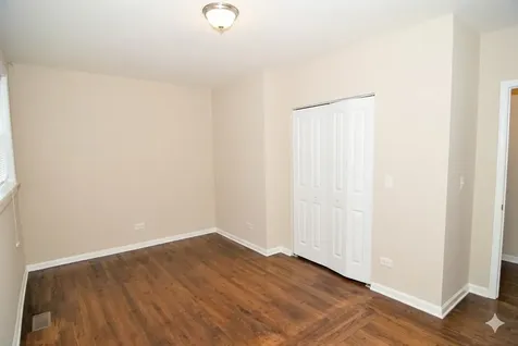 2065 West Jarvis Avenue Chicago IL 60645