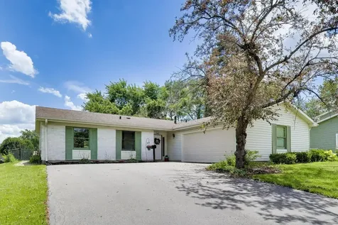 545 Ramblewood Court Lake Zurich IL 60047