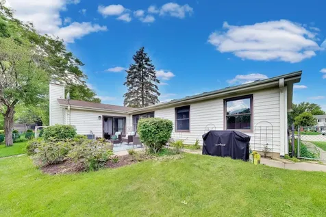 545 Ramblewood Court Lake Zurich IL 60047