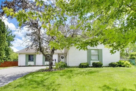 545 Ramblewood Court Lake Zurich IL 60047