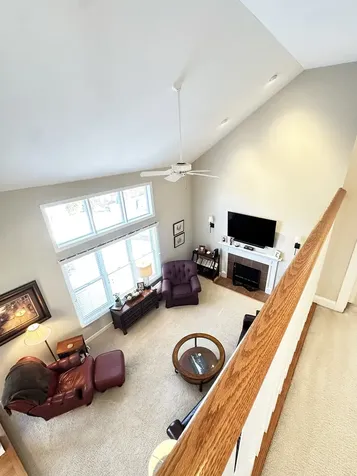 823 Columbia Circle North Aurora IL 60542
