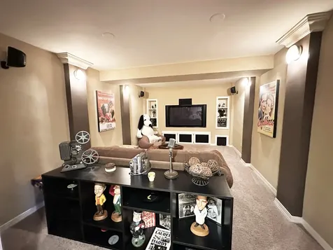 823 Columbia Circle North Aurora IL 60542