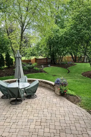 823 Columbia Circle North Aurora IL 60542