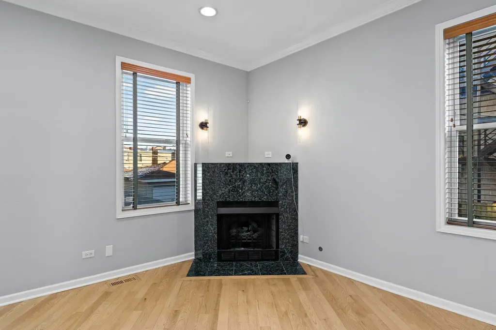 4105 South Drexel Boulevard Chicago IL 60653