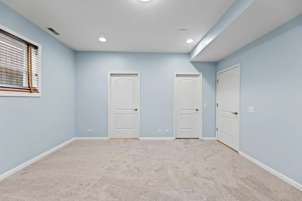 4105 South Drexel Boulevard Chicago IL 60653