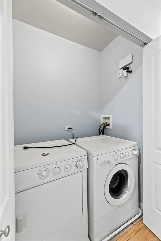 4105 South Drexel Boulevard Chicago IL 60653
