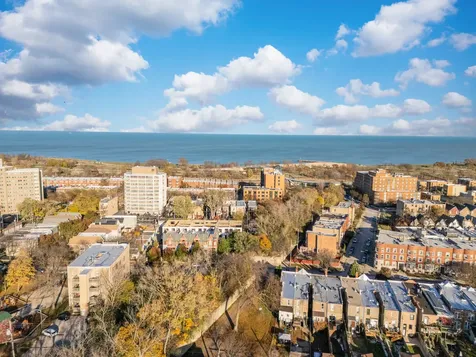 4105 South Drexel Boulevard Chicago IL 60653