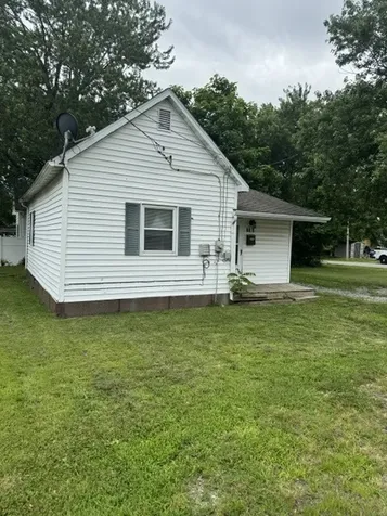 105 South 3rd Street Marion IL 62959