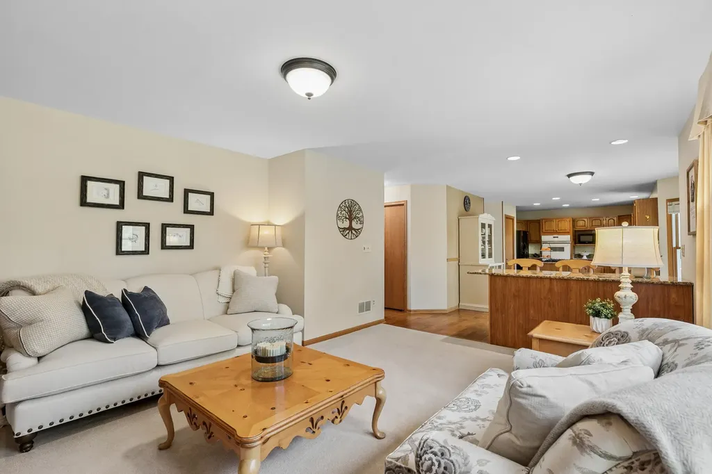 334 Sequoia Court Antioch IL 60002