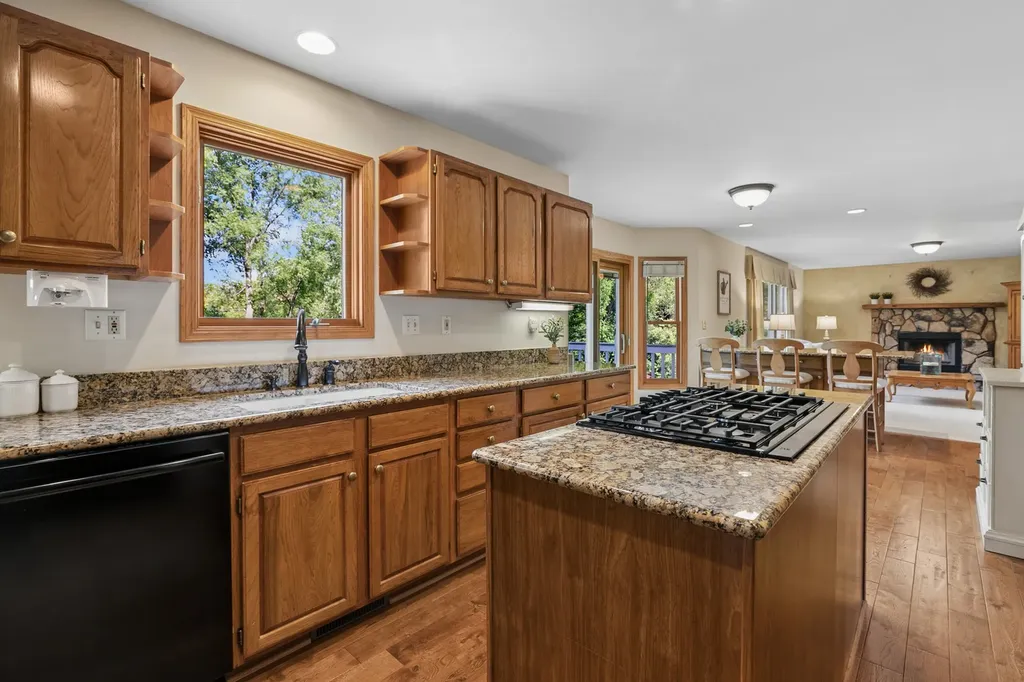 334 Sequoia Court Antioch IL 60002