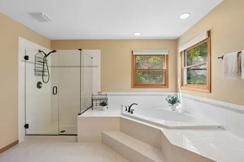 334 Sequoia Court Antioch IL 60002