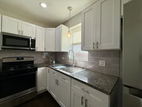 2118 South 59th Avenue Cicero IL 60804