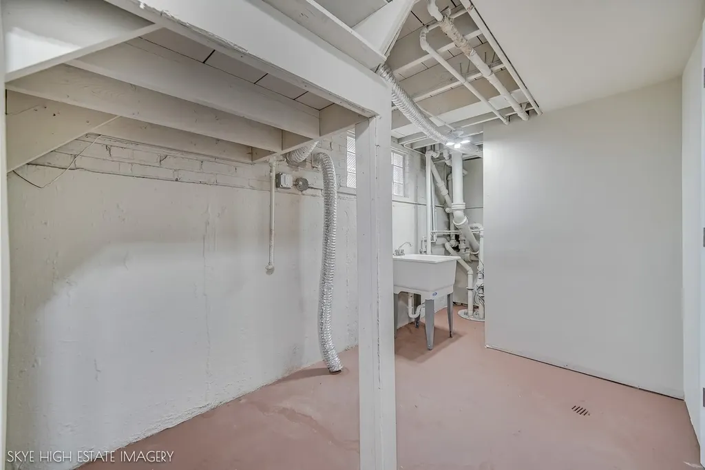 11232 South Albany Avenue Chicago IL 60655