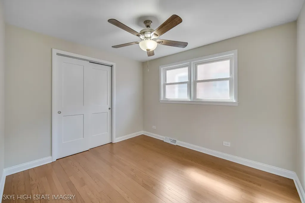11232 South Albany Avenue Chicago IL 60655