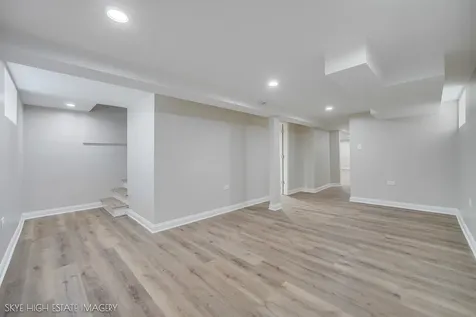 11232 South Albany Avenue Chicago IL 60655