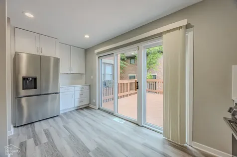 2730 North Greenview Avenue Chicago IL 60614