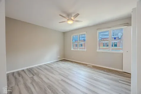 2730 North Greenview Avenue Chicago IL 60614