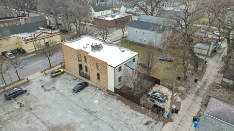 718 West 51st Street Chicago IL 60609