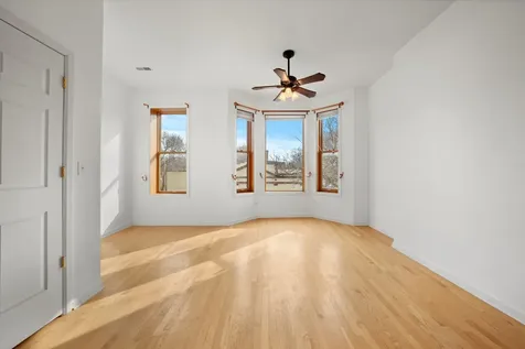 718 West 51st Street Chicago IL 60609