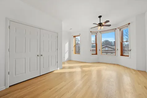 718 West 51st Street Chicago IL 60609