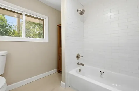 2802 15TH Street Winthrop Harbor IL 60096