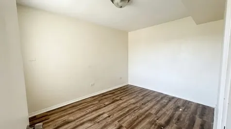 4954 South Kedvale Avenue Chicago IL 60632