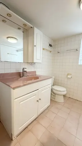 4954 South Kedvale Avenue Chicago IL 60632