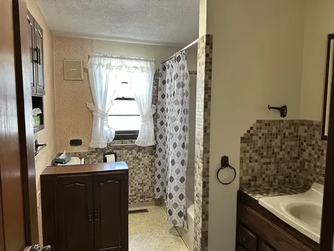 5827 Garden Plain Road Fulton IL 61252