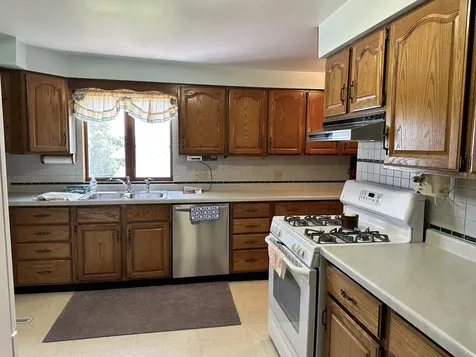 5827 Garden Plain Road Fulton IL 61252