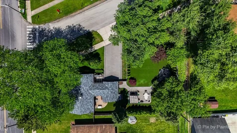 72 West Irving Park Road Roselle IL 60172