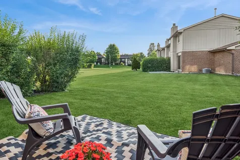 1534 Blackburn Street Wheaton IL 60189