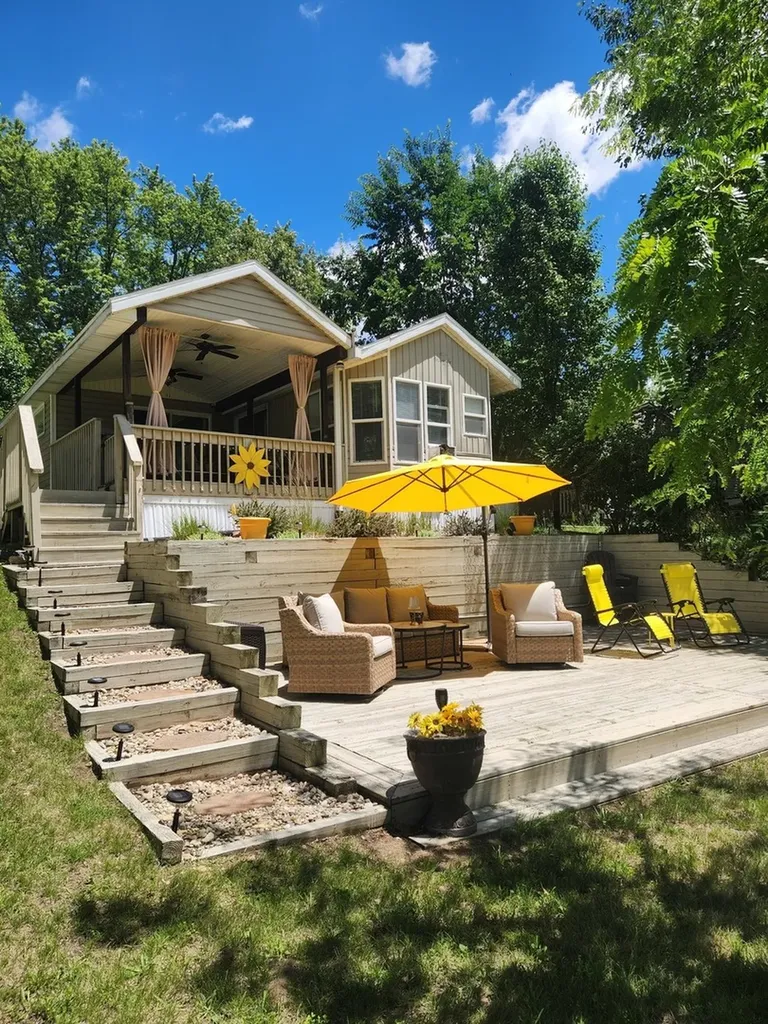 11/290 Woodhaven Lakes Sublette IL 61367