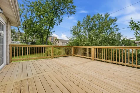 2524 Allison Court Glenview IL 60025
