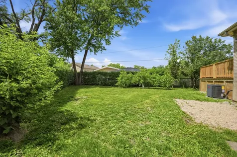2524 Allison Court Glenview IL 60025