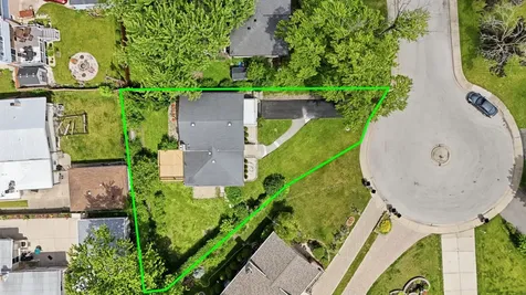 2524 Allison Court Glenview IL 60025