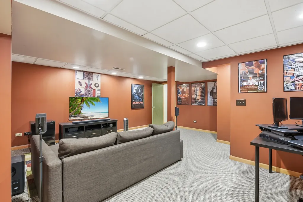 2054 Winding Lakes Drive Plainfield IL 60586