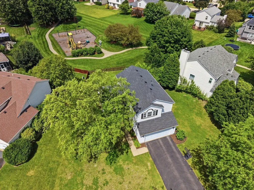 2054 Winding Lakes Drive Plainfield IL 60586