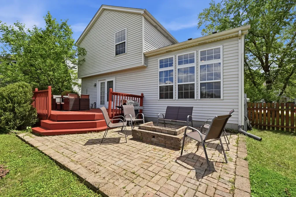 2054 Winding Lakes Drive Plainfield IL 60586